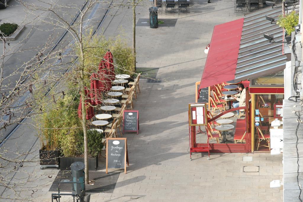 Apartamento Les Berceaux De La Cathedrale Reims Exterior foto