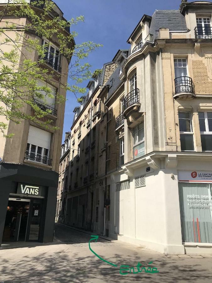 Apartamento Les Berceaux De La Cathedrale Reims Exterior foto